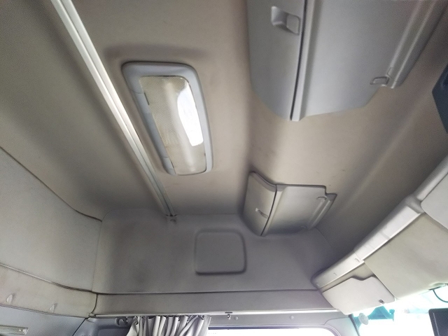 日野プロフィアアルミウイング大型（10t）[写真30]