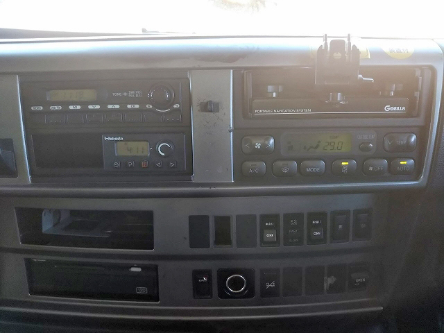 日野プロフィアアルミウイング大型（10t）[写真34]