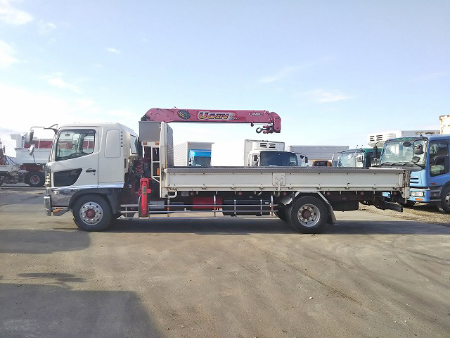 日野レンジャーユニック3段増トン（6t・8t）[写真05]