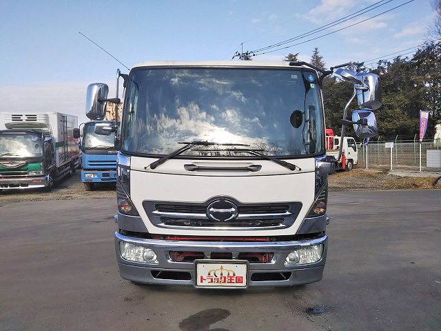 日野レンジャーユニック3段増トン（6t・8t）[写真09]