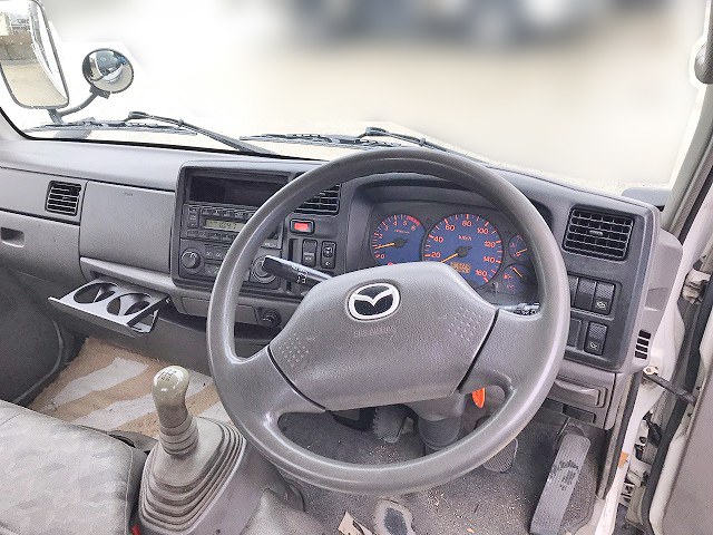 マツダタイタンダッシュ平ボディ小型（2t・3t）[写真15]