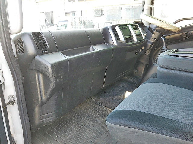 日野レンジャーアルミウイング中型（4t）[写真31]