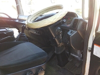 日野レンジャーアルミウイング中型（4t）[写真32]