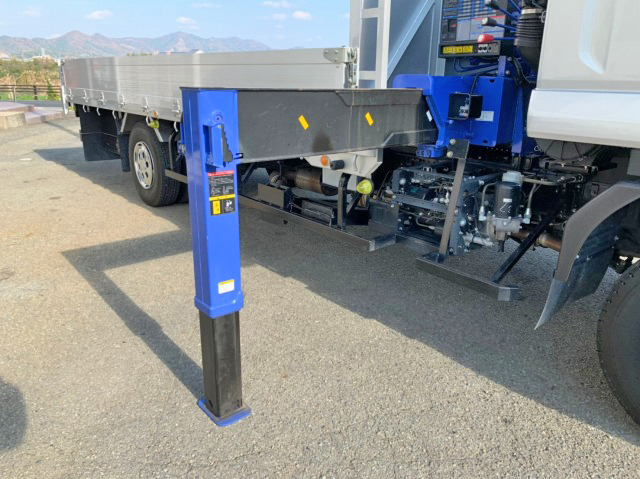 いすゞフォワードクレーン5段中型（4t）[写真19]