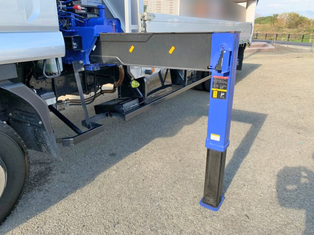 いすゞフォワードクレーン5段中型（4t）[写真20]