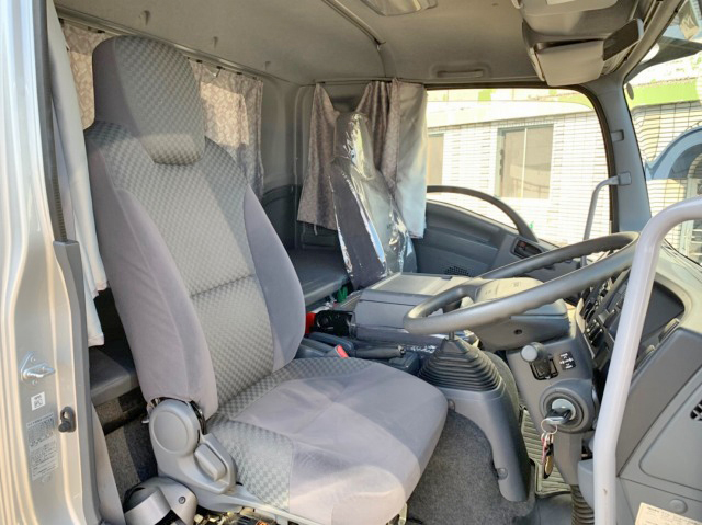 いすゞフォワードクレーン5段中型（4t）[写真32]