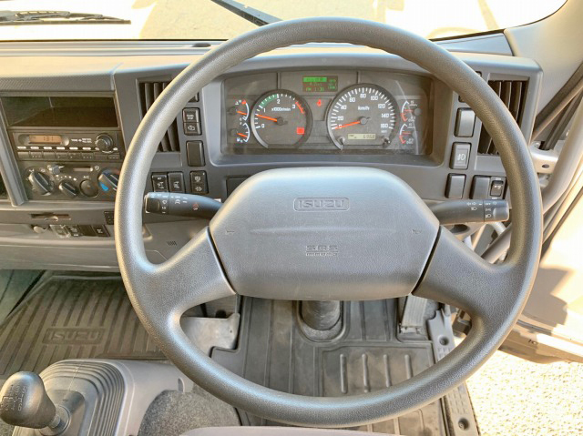 いすゞフォワードクレーン5段中型（4t）[写真36]