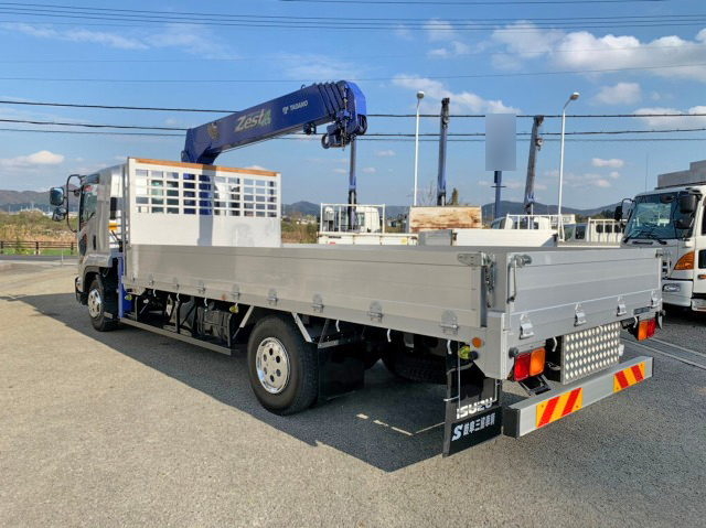 いすゞフォワードクレーン5段中型（4t）[写真04]