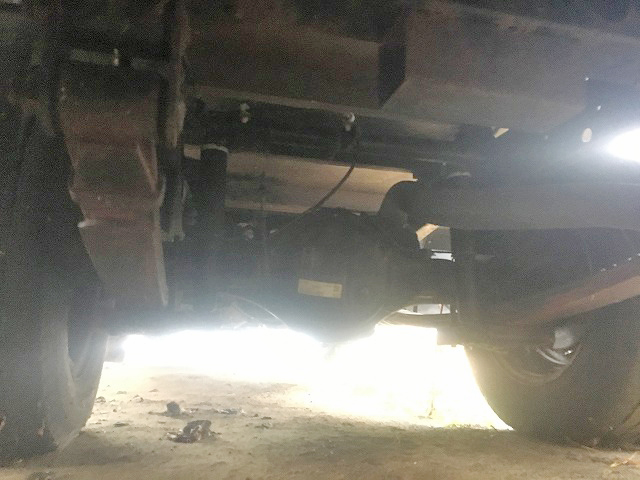 三菱ふそうキャンターガッツ平ボディ小型（2t・3t）[写真06]