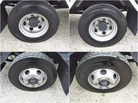 いすゞフォワードアルミウイング中型（4t）[写真17]