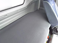 いすゞフォワードアルミウイング中型（4t）[写真23]