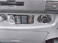 いすゞフォワードアルミウイング中型（4t）[写真37]