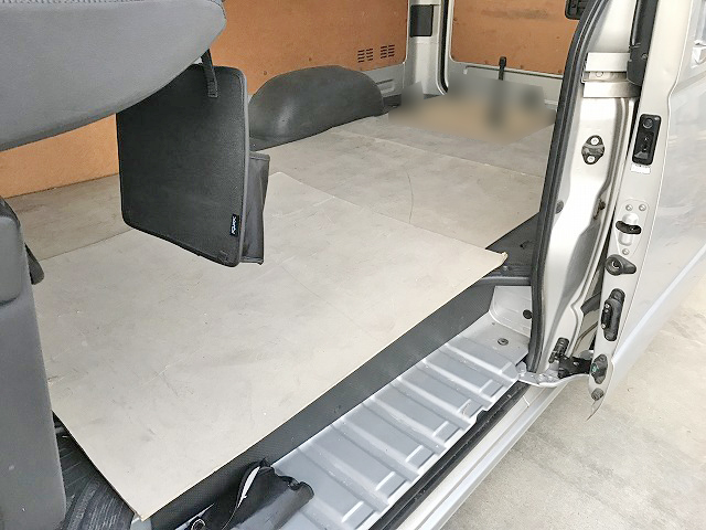トヨタハイエースバン小型（2t・3t）[写真07]