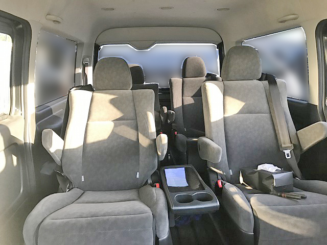 トヨタハイエースバン小型（2t・3t）[写真10]