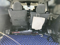 トヨタハイエースバン小型（2t・3t）[写真13]