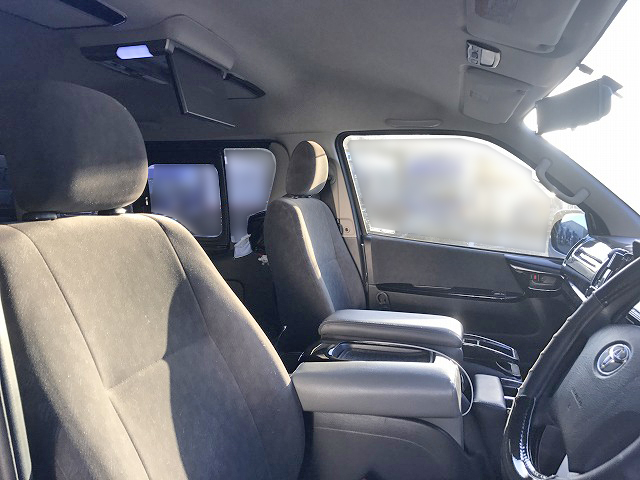 トヨタハイエースバン小型（2t・3t）[写真17]
