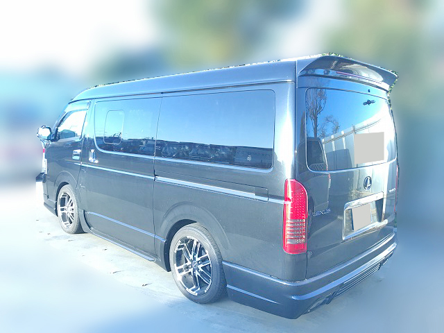 トヨタハイエースバン小型（2t・3t）[写真05]