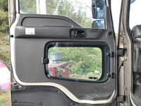 いすゞギガトレーラーヘッド（トラクターヘッド）大型（10t）[写真24]