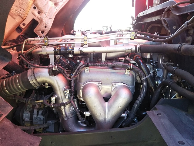 いすゞギガアルミウイング大型（10t）[写真25]