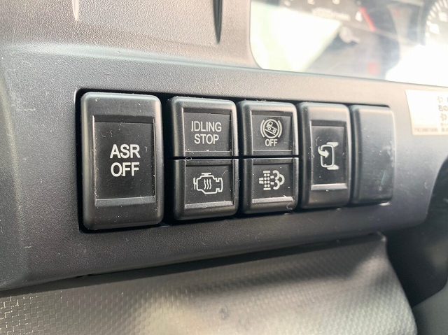 いすゞエルフ深ダンプ（土砂禁ダンプ）小型（2t・3t）[写真32]