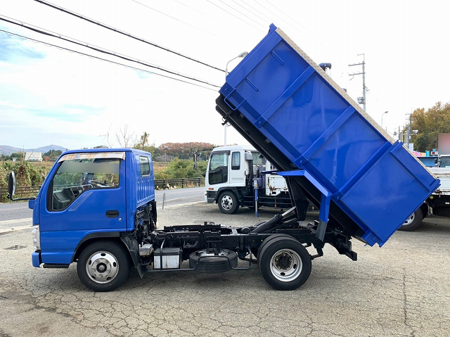 いすゞエルフ深ダンプ（土砂禁ダンプ）小型（2t・3t）[写真06]