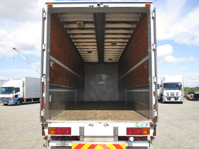 UDトラックスクオンアルミウイング大型（10t）[写真10]