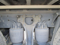 UDトラックスクオンアルミウイング大型（10t）[写真22]