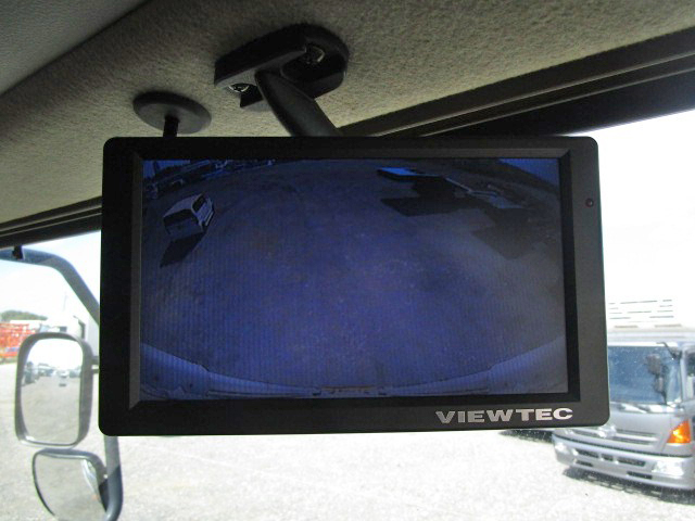 UDトラックスクオンアルミウイング大型（10t）[写真33]