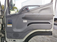 三菱ふそうキャンター平ボディ小型（2t・3t）[写真31]