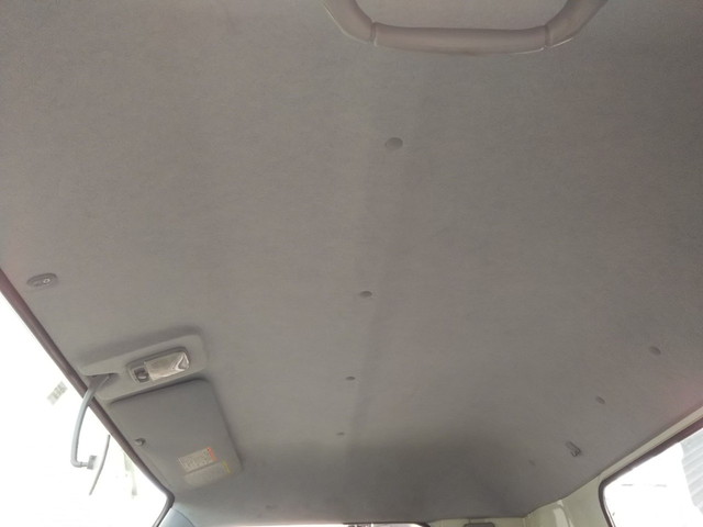 三菱ふそうキャンター平ボディ小型（2t・3t）[写真36]