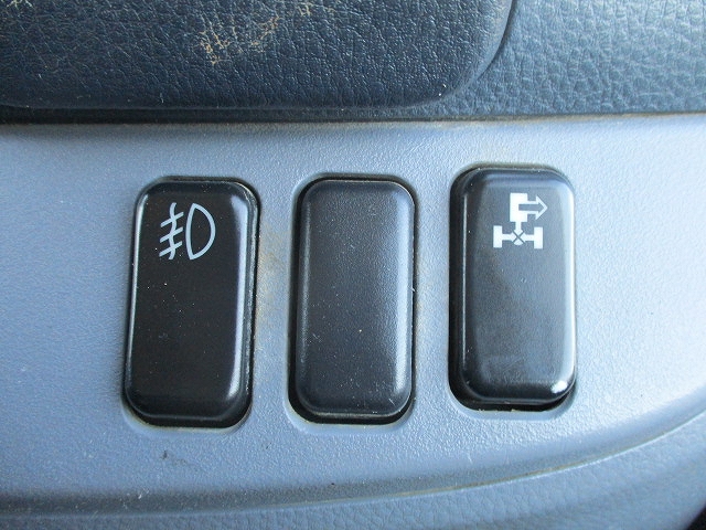 三菱ふそうキャンターユニック4段小型（2t・3t）[写真26]