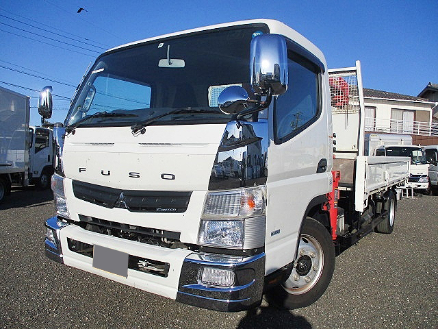 三菱ふそうキャンターユニック4段小型（2t・3t）[写真03]