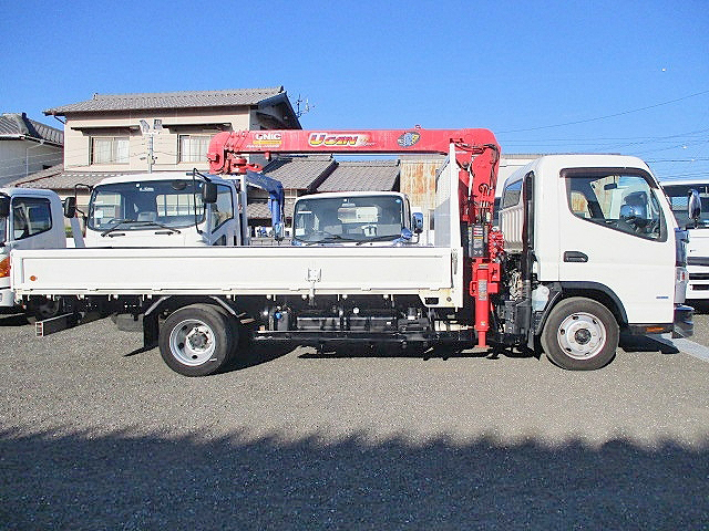 三菱ふそうキャンターユニック4段小型（2t・3t）[写真08]