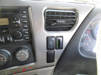 UDトラックスクオントレーラーヘッド（トラクターヘッド）大型（10t）[写真25]