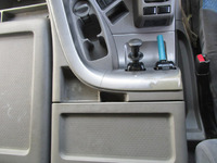 UDトラックスクオントレーラーヘッド（トラクターヘッド）大型（10t）[写真27]