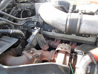 UDトラックスクオントレーラーヘッド（トラクターヘッド）大型（10t）[写真35]