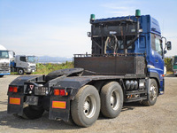 UDトラックスクオントレーラーヘッド（トラクターヘッド）大型（10t）[写真04]