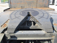 UDトラックスクオントレーラーヘッド（トラクターヘッド）大型（10t）[写真09]