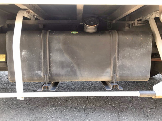 UDトラックスコンドルアルミウイング中型（4t）[写真21]