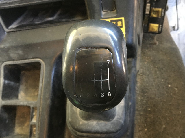 いすゞギガダンプ大型（10t）[写真11]