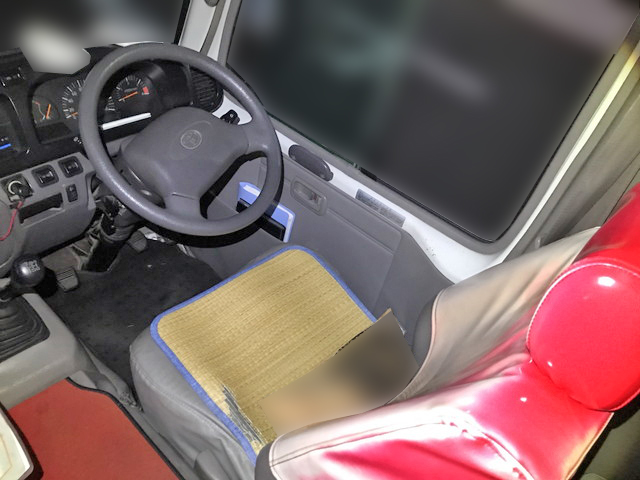 トヨタコースターマイクロバス[写真11]