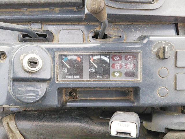 コベルコミニユンボ（ミニバックホー）[写真32]