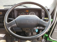 いすゞフォワードアルミウイング中型（4t）[写真37]