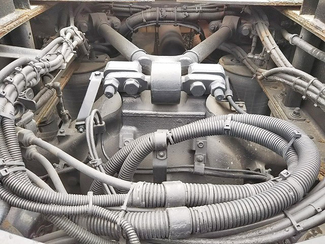 日野プロフィアトレーラーヘッド（トラクターヘッド）大型（10t）[写真20]