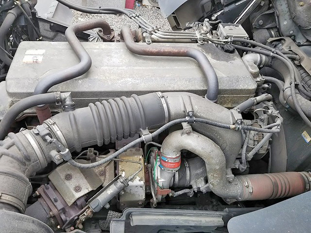 日野プロフィアトレーラーヘッド（トラクターヘッド）大型（10t）[写真22]