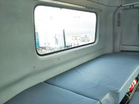 日野プロフィアトレーラーヘッド（トラクターヘッド）大型（10t）[写真31]