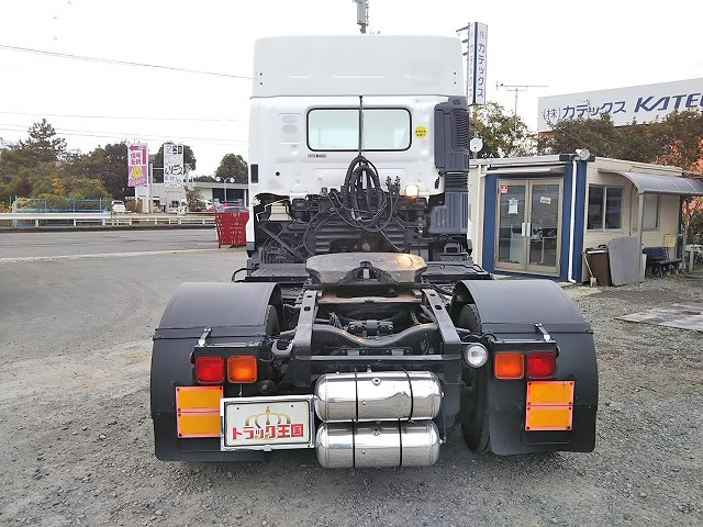 日野プロフィアトレーラーヘッド（トラクターヘッド）大型（10t）[写真09]