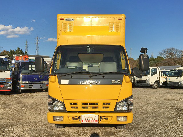 いすゞエルフアルミバン小型（2t・3t）[写真07]