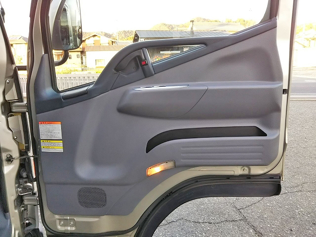 三菱ふそうキャンターオープントップバン小型（2t・3t）[写真27]