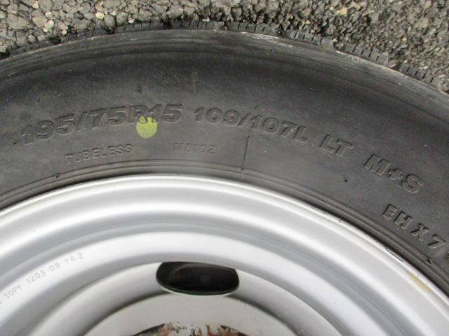 いすゞエルフアルミブロック小型（2t・3t）[写真20]